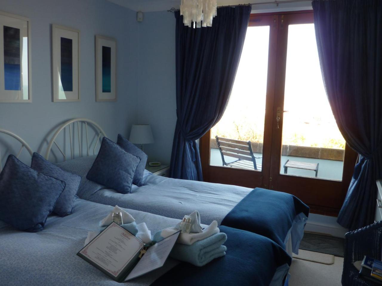 Sea Breeze Bed & Breakfast St Ives  Exterior photo